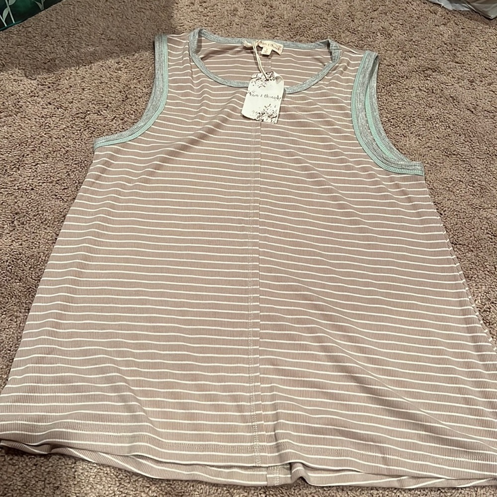 Hem & Thread NWT Tank